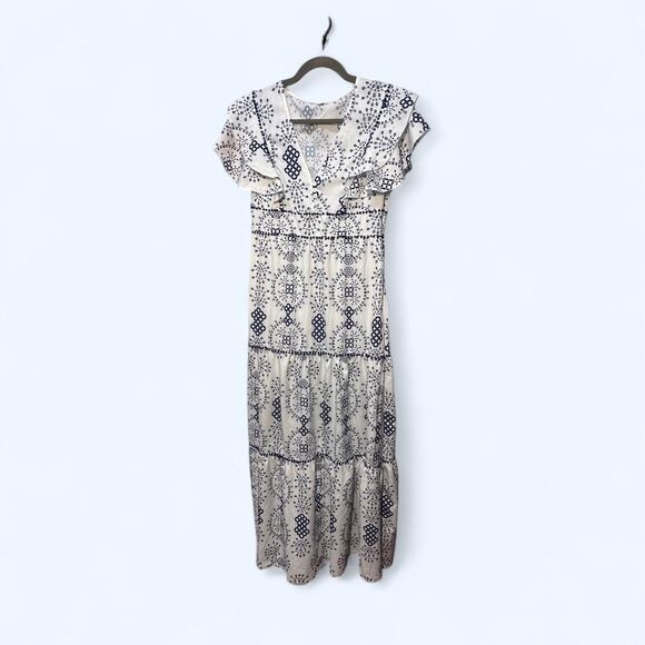 Source Unknown Dresses & Skirts - Boho Blue & White Flutter Sleeve Tiered Maxi Sundress Size M